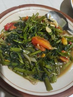 Foto resep Tumis kangkung pedas