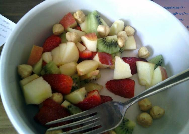 Steps to Prepare Super Quick Homemade Fruit Salad