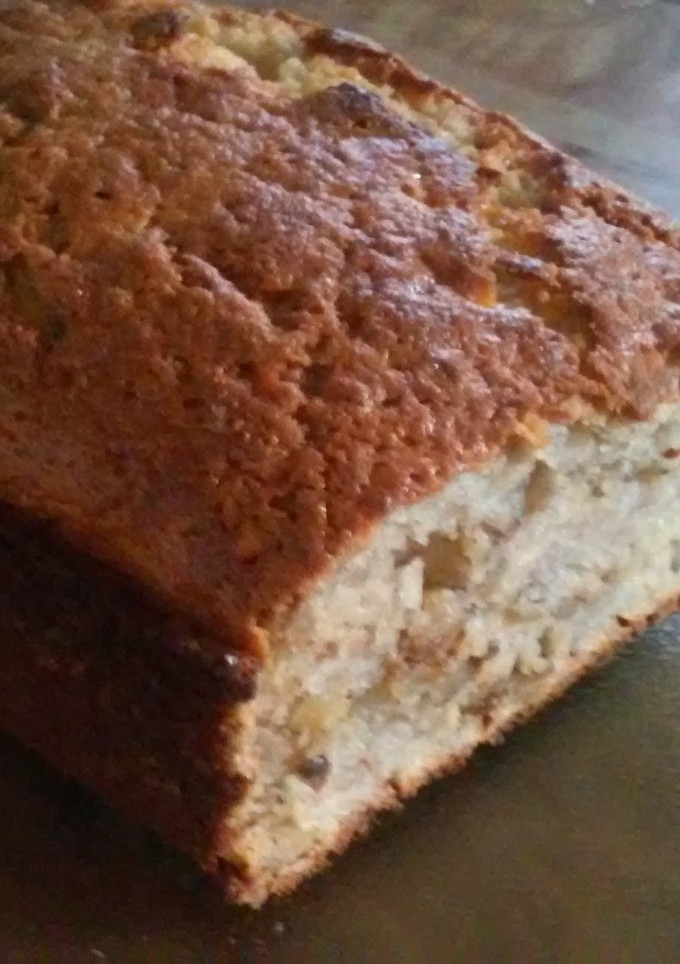 A picture of Banana Nut Bread.