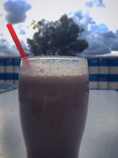 Una foto de Batido de plátano con oreo