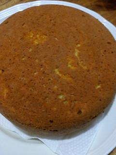 A picture of Vanilla Cake-The traditional way.