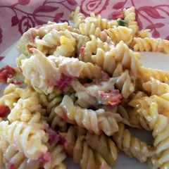 A picture of Cheesy Chicken Rotini.