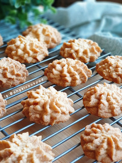 A picture of 🍪 Butter Cookies (Almond Flour) - Jenny Cookies.