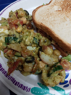 A picture of Chickpea Salad.