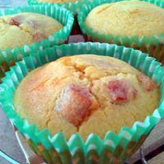 A picture of Honey Cornmeal Muffins.
