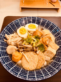 味增魚板菇菇麵 的食譜成品照片