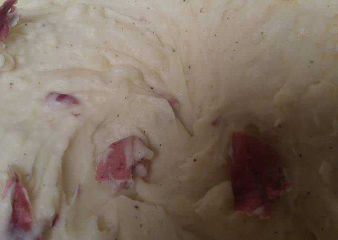 Simple Way to Prepare Ultimate Red Skinned Garlic Lovers Mashed