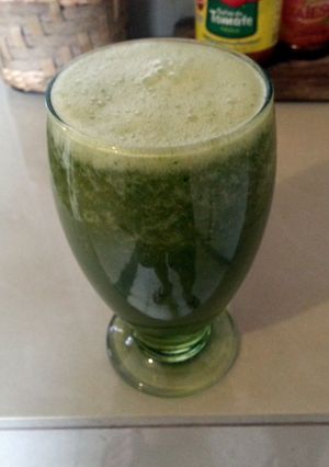 A picture of Easy detox shake.