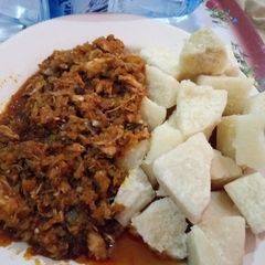Boiled Yam with Garden Egg Sauce #teamabuja A picture of Boiled Yam with Garden Egg Sauce #teamabuja.