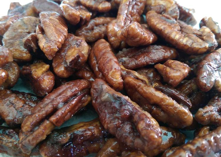 Recipe of Quick Deep fried candied pecans