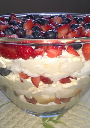 A picture of " Angel Lush Trifle ".