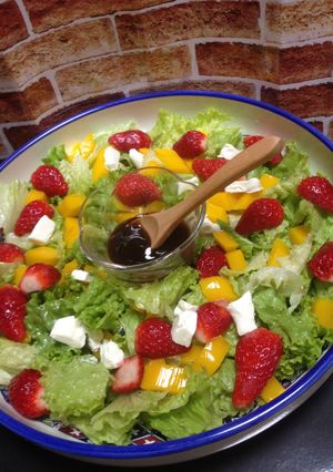 Una foto de Ensaladas Light de Vegetales Frutas !