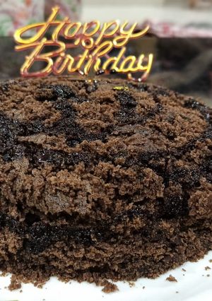 ચોકોલેટ કેક(Chocolate Cake Recipe in Gujarati) રેસીપી મુખ્ય ફોટો