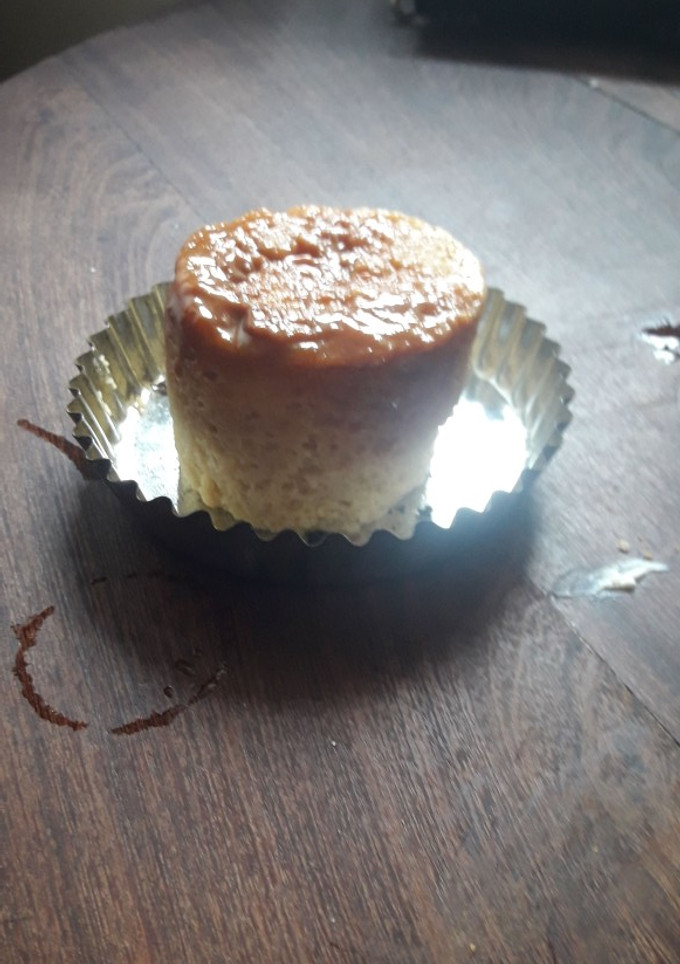Una foto de Mug cake de banana y dulce de leche
