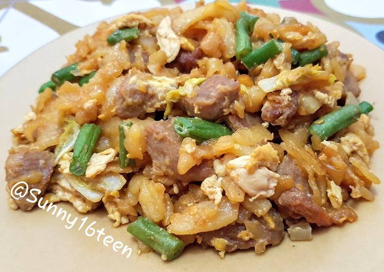 Bahan Kwetiau Goreng Bakso | Resep Bumbu Kwetiau Goreng Bakso Yang Enak Banget