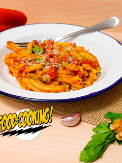 Una foto de Casarecce con Muhammara