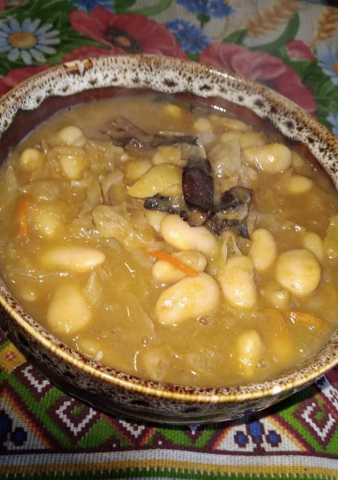 Квасоля з капустою