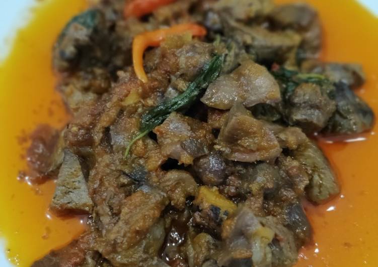 Cara meracik Ati Ampela Masak Rica Kemangi Pedas yang Enak Banget