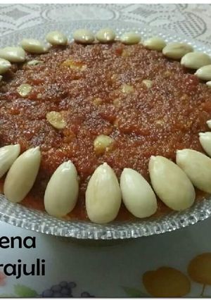 A picture of Gajar ka halwa with lots of badaam.