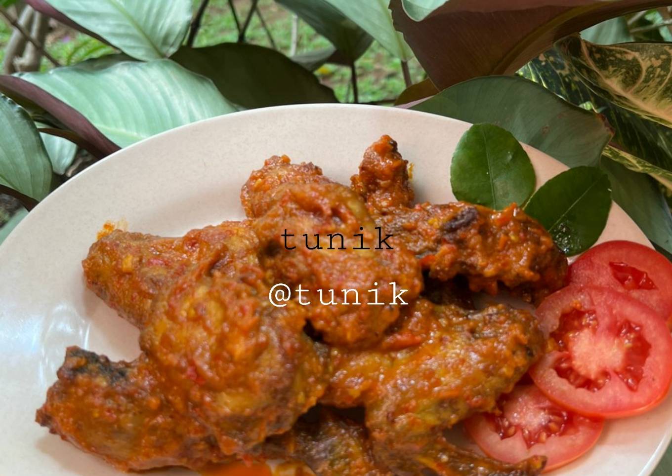 Ayam Goreng Sasando (Ayam Goreng Saus Pedas khas NTT)