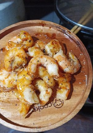 Hình của món Tôm rim tiêu.