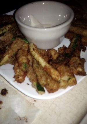 A picture of Zucchini Fries.