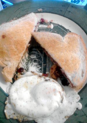 A picture of Bacon & Jelly on Toast.