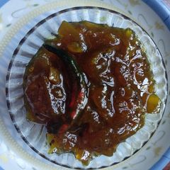 A picture of Raw mango achar.