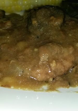 A picture of Salisbury Steak.