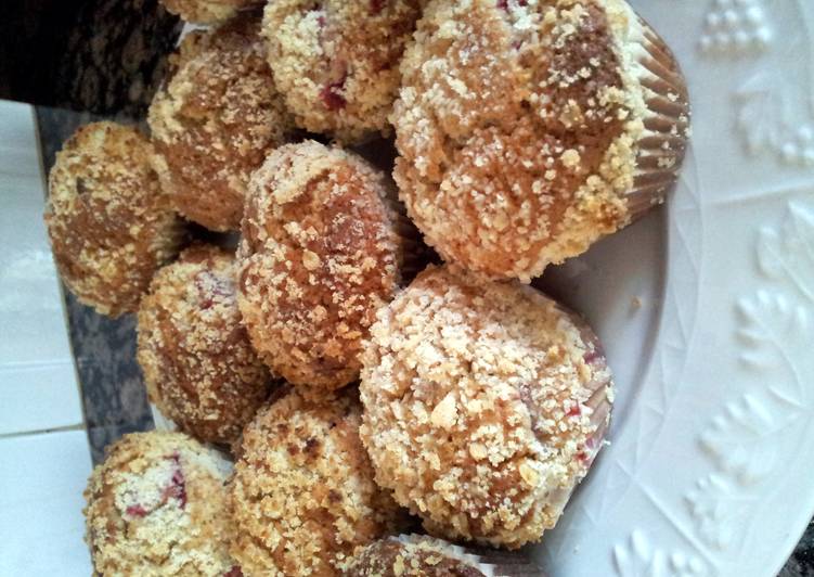 Recipe of Super Quick Homemade Strawberry Streusel Muffins