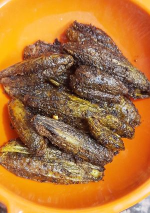 भरवा करेला (Bharwan karela recipe in hindi) रेसिपी मुख्य फोटो