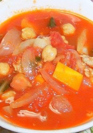 A picture of Canned Tomato and Chickpea Minestrone.