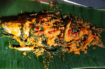 Langkah Mudah untuk Menyiapkan Pepes Ikan Patin Kekinian