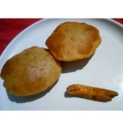 A picture of Masala puri.