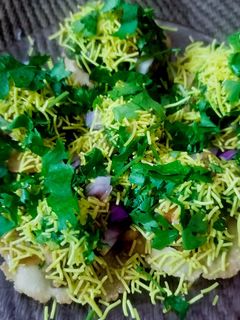 સેવ પૂરી (Sev Poori Recipe In Gujarati) રેસીપી મુખ્ય ફોટો