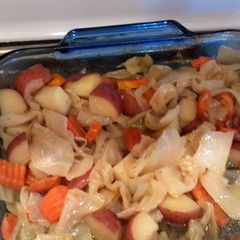 A picture of Cabbage and potatoes.