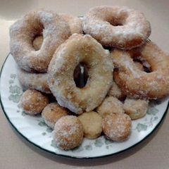 A picture of quick doughnuts.