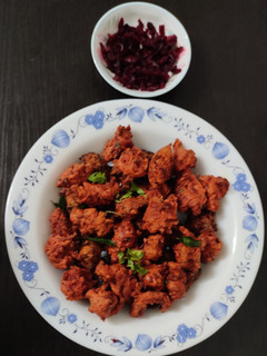 பீட்ரூட் கார பக்கோடா (Beetroot spicy pakoda) செய்முறை முக்கிய புகைப்படம்