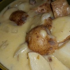 Simple crockpot potatoes A picture of Simple crockpot potatoes.