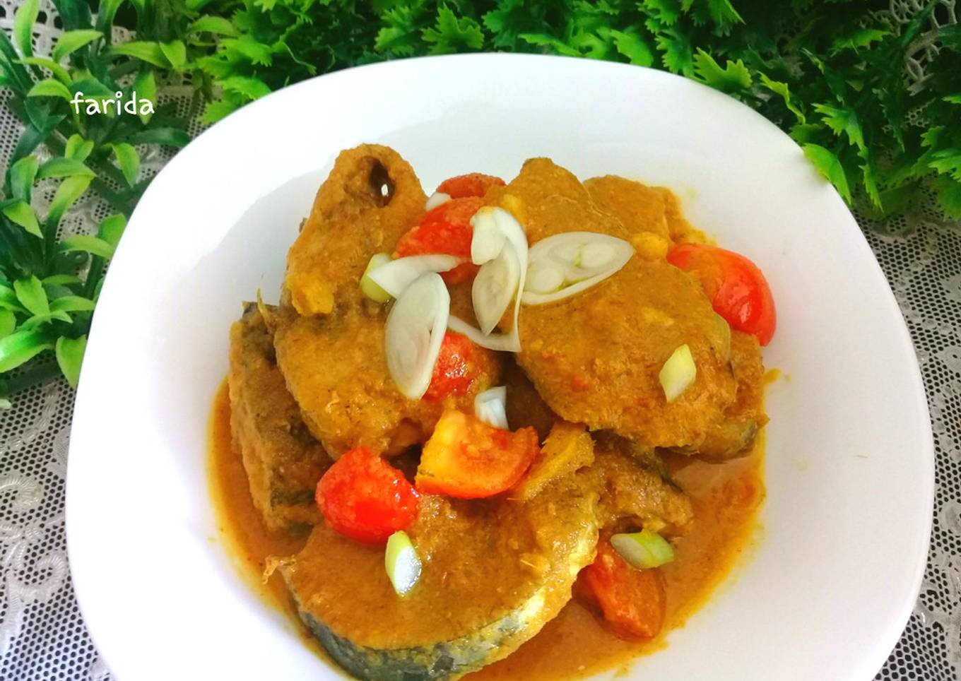 Ikan Tuna Bumbu Kuning