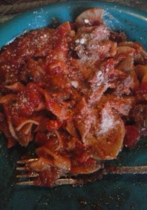A picture of Spicy sweet Italian sausage spaghetti.