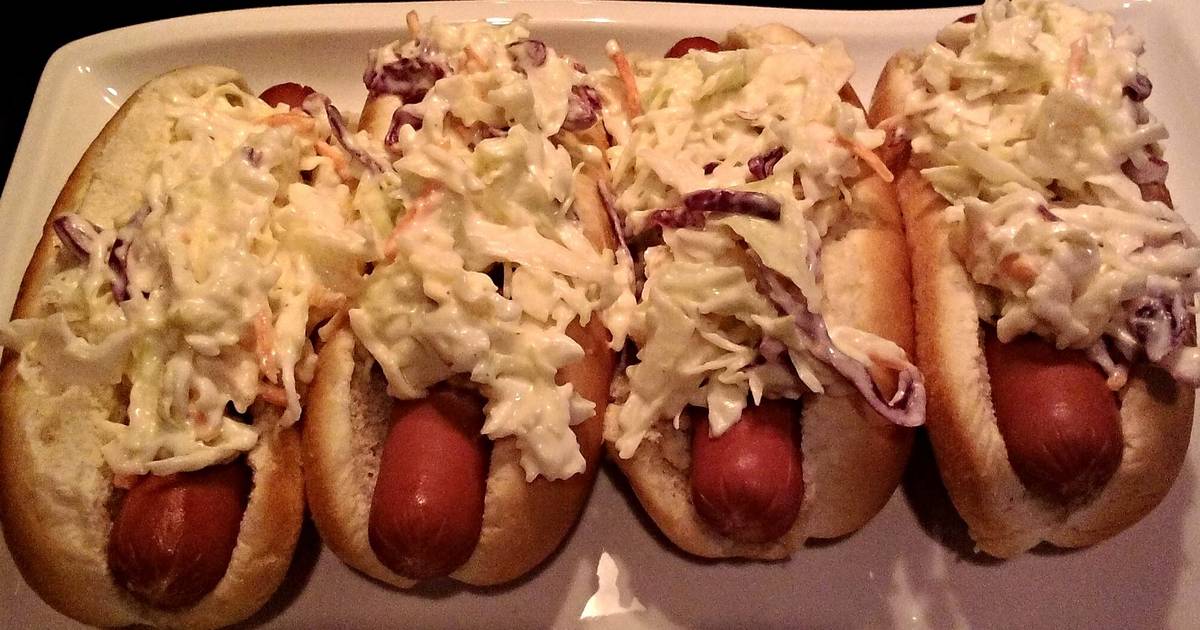 Steamed Hotdogs With Coleslaw Recipe by Taylor Topp Comacho Cookpad