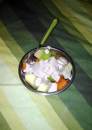A picture of Simple Fruit Salad.
