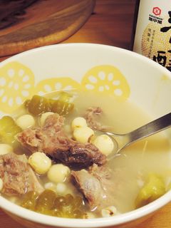 【源釀醬油】蓮子薏仁苦瓜排骨湯 的食譜成品照片