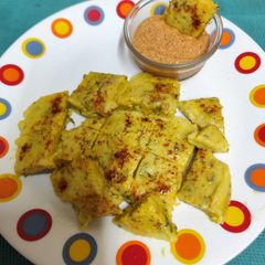 A picture of Live Dhokla With Red Hot 🔥 Garlic Chutney.