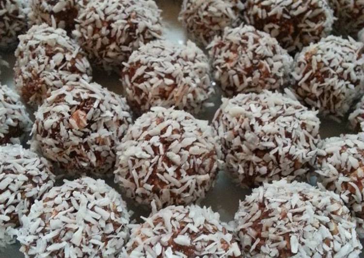 Recipe of Perfect Swedish &#34;chokladbollar&#34; oatmeal chocolate balls