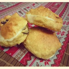 A picture of Petite Cookie Sandwiches.