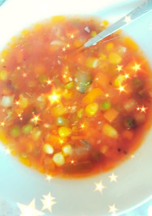 صورة لوصفة شوربة الخضار 😍 طعم ولا أروع