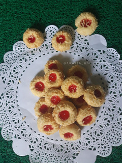 Foto resep Strawberry thumbprint cookies