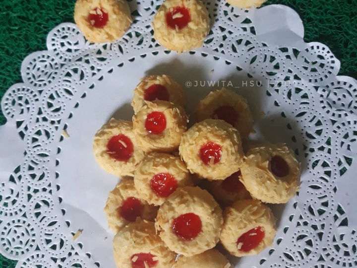 Easy Steps Prepare Recipes Strawberry thumbprint cookies the  Makes Drooling Really Delicious.